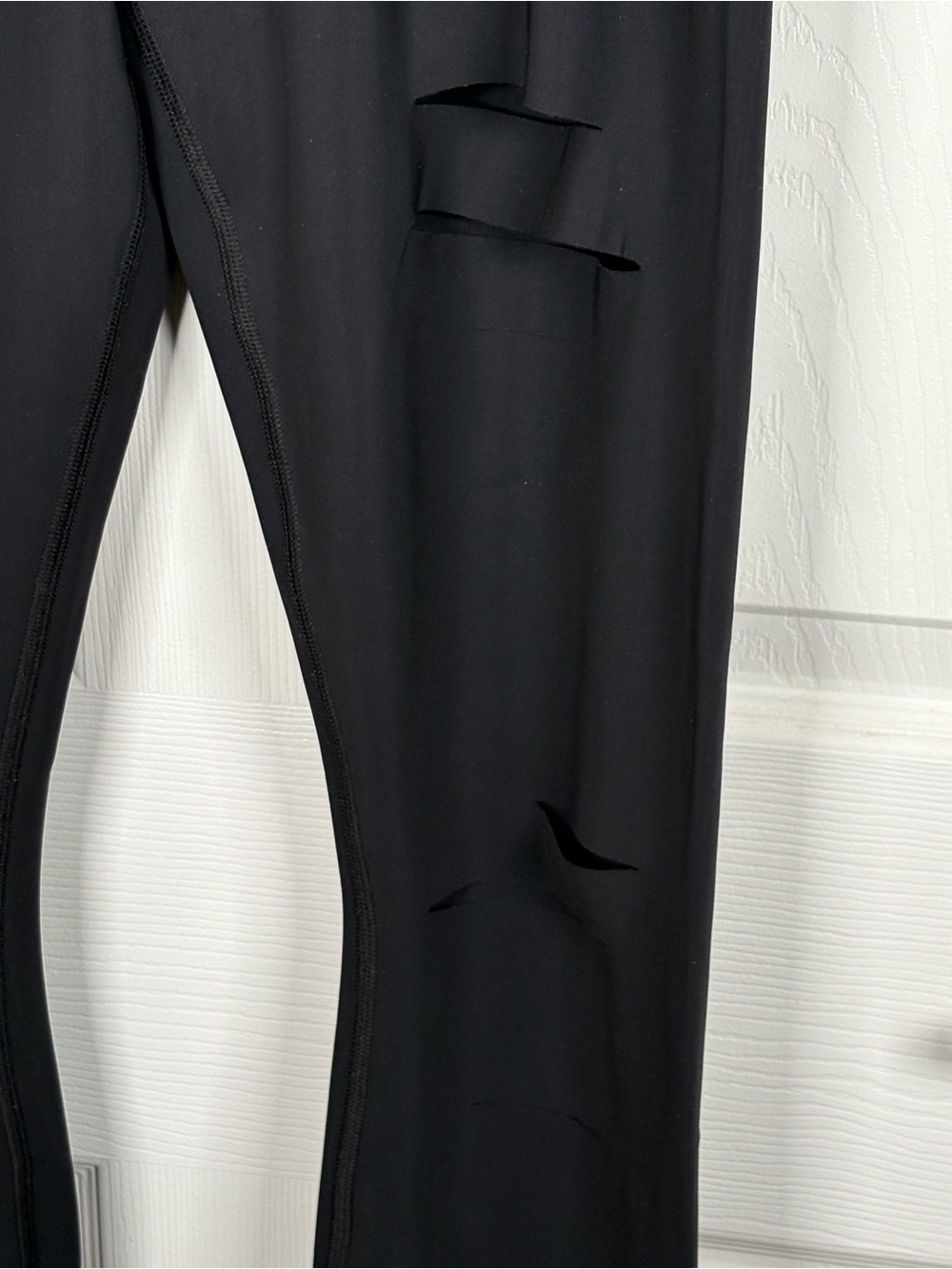 Alo Yoga High Waist Ripped Warrior
Leggings Black Size Medium A422 - Picture 6 of 15